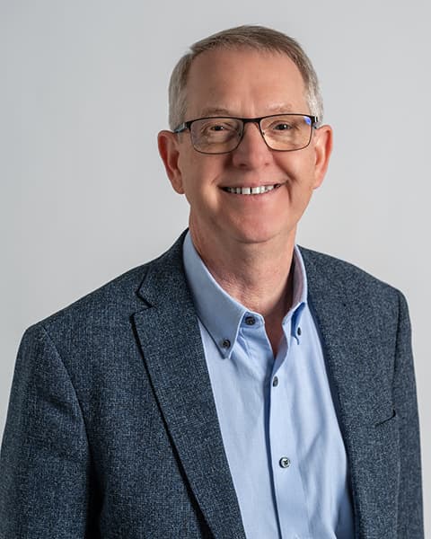 Portrait photo of Colin Garner